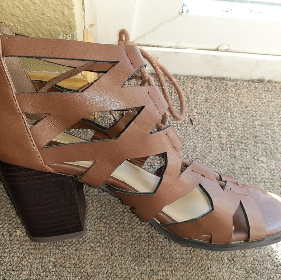 Forever21 Lace Up Gladiator Sandals - Picture 2 of 8